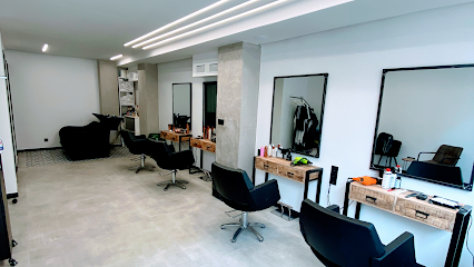 MODINO’S | Peluquería en Leioa / Vizcaya