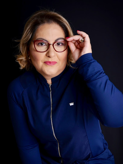 Jakeline Elquia | Peluquería en Benetusser / 