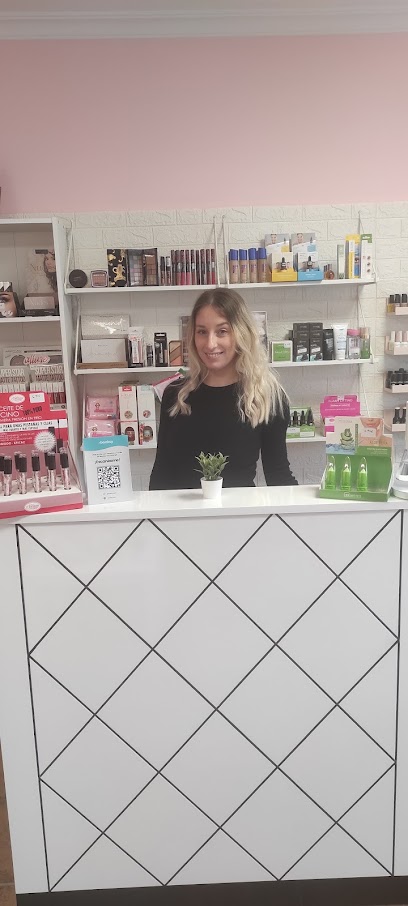 Ysamar Carreno | Centro Estética | Centro de Estética en Sevilla