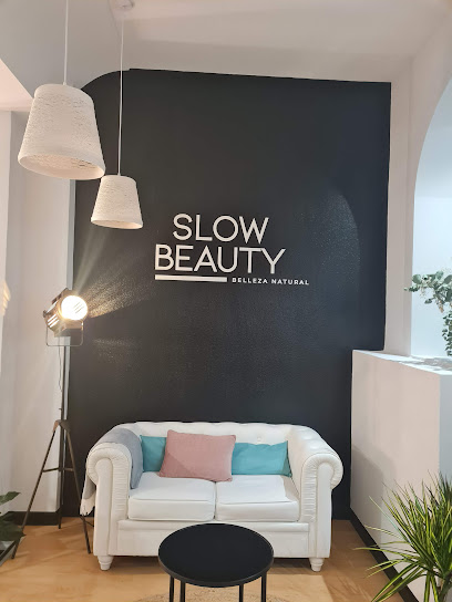 SLOW BEAUTY Belleza Natural | Peluquería en Tres Cantos / 