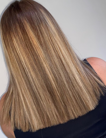 Diamond Hair & Makeup | Peluqueria en Jaén / Jaén