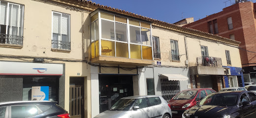 Santi Peluqueros | Mansuetos, 2 | Peluquería en Teruel / Teruel