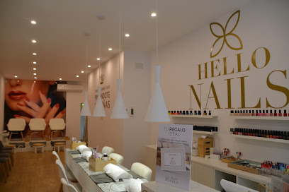 Hello Nails | Salón de Manicura y Uñas en Badalona / 
