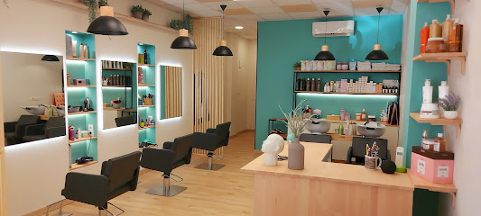Anoa Hair Studio | Peluquería en Valencia / Valencia