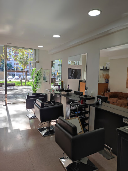 Hair Salon ART Araceli Montserrat | Peluquería en Barcelona / Barcelona