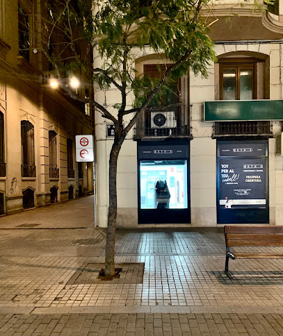 BETH’S Hair Salon & Store · Lleida | Peluqueria en Lleida / Lleida