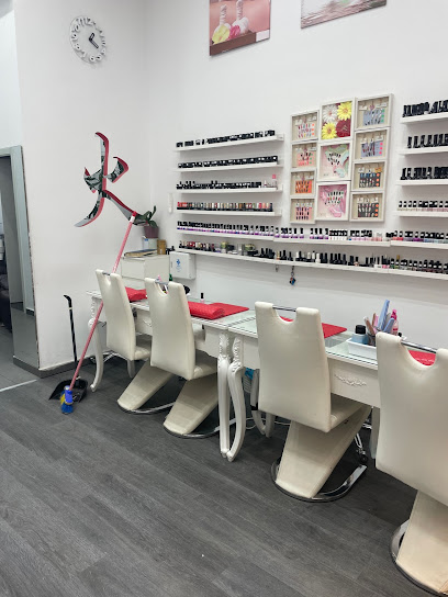 Saló de Bellesa | Salón de Manicura y Uñas en Barcelona / 