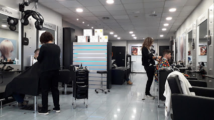 Raffel Pagés | Peluqueria en Tordera / Barcelona