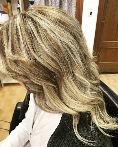 Peluquería Belinda | Peluqueria en La Zubia / Granada