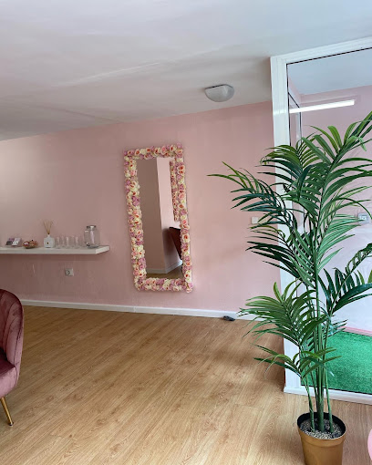 Yasmin González Estética Avanzada | Centro de Estética en Palma