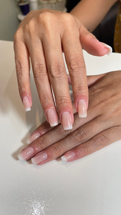 Bia Meira | Salón de Uñas y Manicura en La Estrada