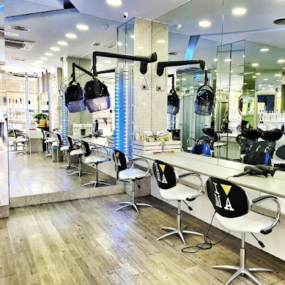 Marco Aldany | NUEVO CENTRO LUIS DE MORALES | Peluquería en Sevilla / Sevilla