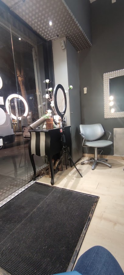 Peluquería y Estética Sonsi | Peluqueria en Hospitalet de Llobregat / Barcelona