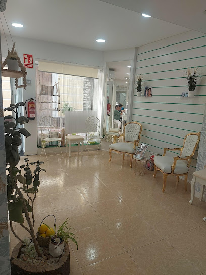 Arima | Peluquería en Ayamonte / 