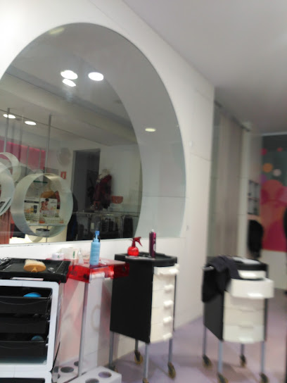 Santa Envidia, Navia | Peluquería en Vigo / Pontevedra