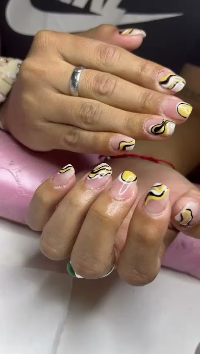 Nail Spa Las Vegas | Salón de Manicura y Uñas en Villarreal / 