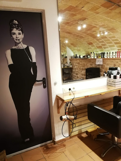 PERRUQUERIA S MARÈS | Peluquería en Galliners / Girona