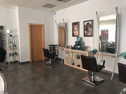 María Navarro Peluqueria y Estética | Peluquería en Lorca / Murcia
