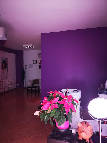 Peluquería Vanesa martin | Peluquería en Alcaucín / Málaga