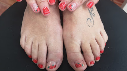 Kathya Nails | Salón de Manicura y Uñas en Gandía / 