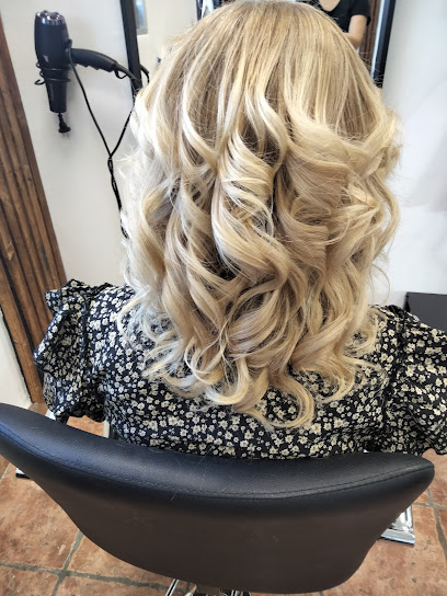 Peluquería Cristina | Peluquería en Estación de Cártama / Málaga
