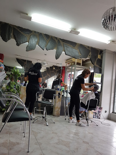 Salón de Peluquería Esther | Peluqueria en Villamayor / Salamanca