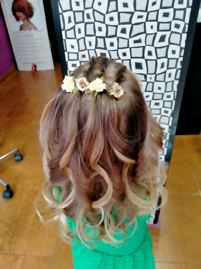 María Orellana Peluquería Unisex | Peluqueria en Granada / Granada