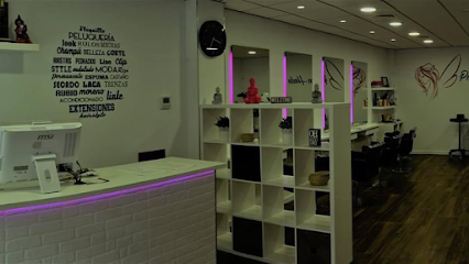PENTINHADA | Peluquería en Sant Sadurní Anoia / Barcelona