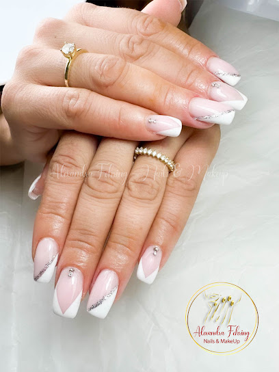 Alexandra Fehring | Nails & MakeUp | Salón de Manicura y Uñas en Vinaròs / 
