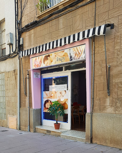 Anqy | Salón de Uñas y Manicura en Barcelona