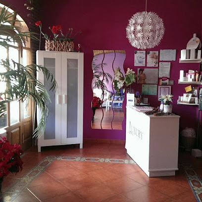 LUXURY Center | Peluquería en Almuñécar / Granada