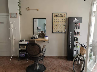Amparo Blasco estilista | Peluquería en Navarrés / Valencia