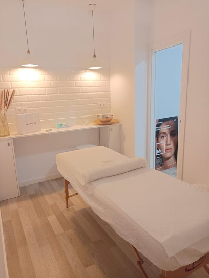 Elle Estheticelle | Peluquería en Palafolls / 