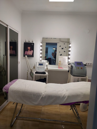 Vicky Botella Estilistas | Peluqueria en Silla / Valencia