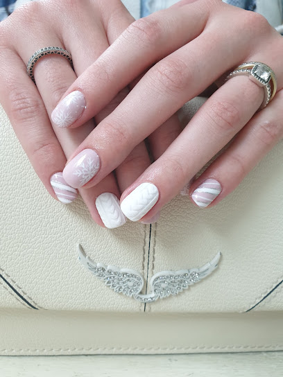 Ros Nails | Centro de Uñas | Salón de Manicura y Uñas en L