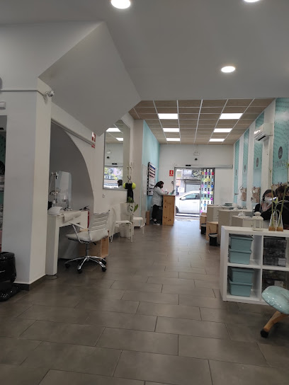 PININA Nails | Salón de Uñas y Manicura en Granollers
