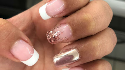 Salón de Uñas XU | Salón de Manicura y Uñas en Alzira / 