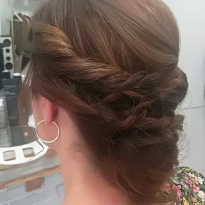 EL SALON PELUQUEROS | Peluquería en Madrid / Madrid