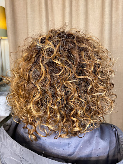 Diego Alba Peluqueros | Peluquería en Rute / Córdoba