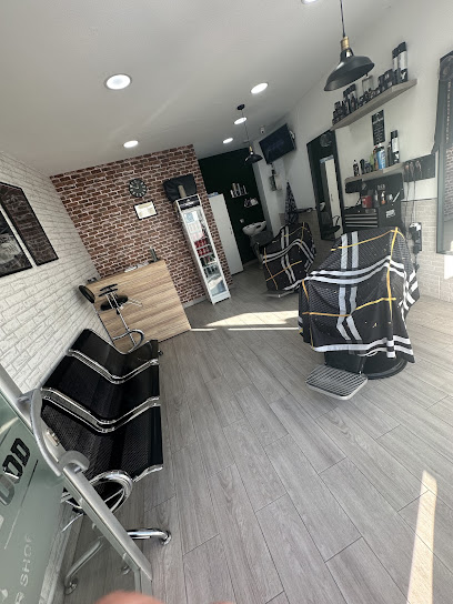 Hollywood Barber Shop | Peluquería en Palma del Río / Córdoba