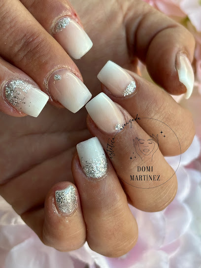 Domi Martinez | Centro de Estética en GibraLeón