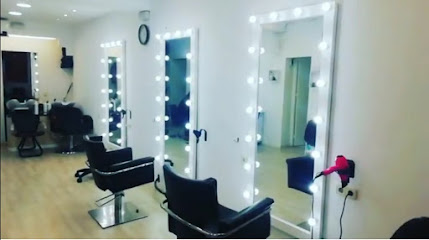 Belle Center - Zona Austria | Peluquería en Valencia / 