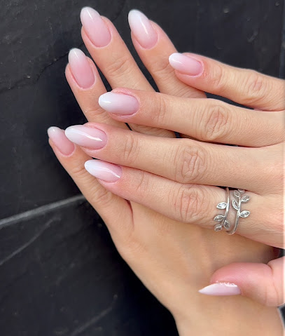 Alondra Nails | Salón de Uñas y Manicura en Parla