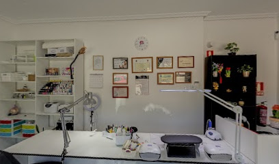 Las uñas de Elena. | Centro de Estética en Meco