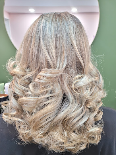 Albina Hairdressing | Peluqueria en Palafrugell / Girona