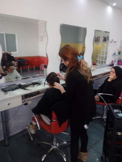 Amparo Gil | Peluquería en Puerto de Sagunto / Valencia