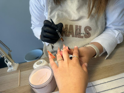 Pilar Garcia Nails | Salón de Uñas y Manicura en Villajoyosa