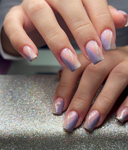 Carol Fantasy Nails | Salón de Manicura y Uñas en Valencia / 
