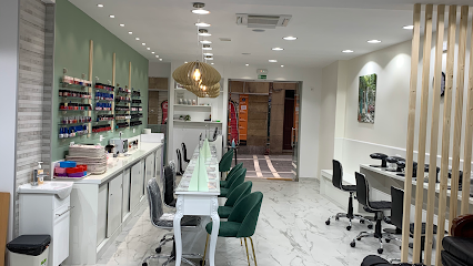 Professional Nail | Salón de Uñas y Manicura en Pamplona