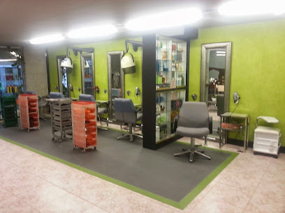 Ytalí Peluqueros | Peluqueria en Villalba / Lugo
